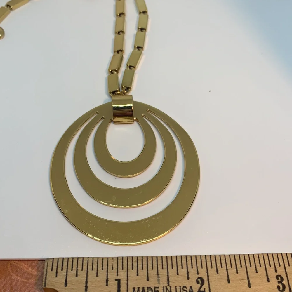 Monet 1970- s link tear drop necklace & pendant - Picture 8 of 8